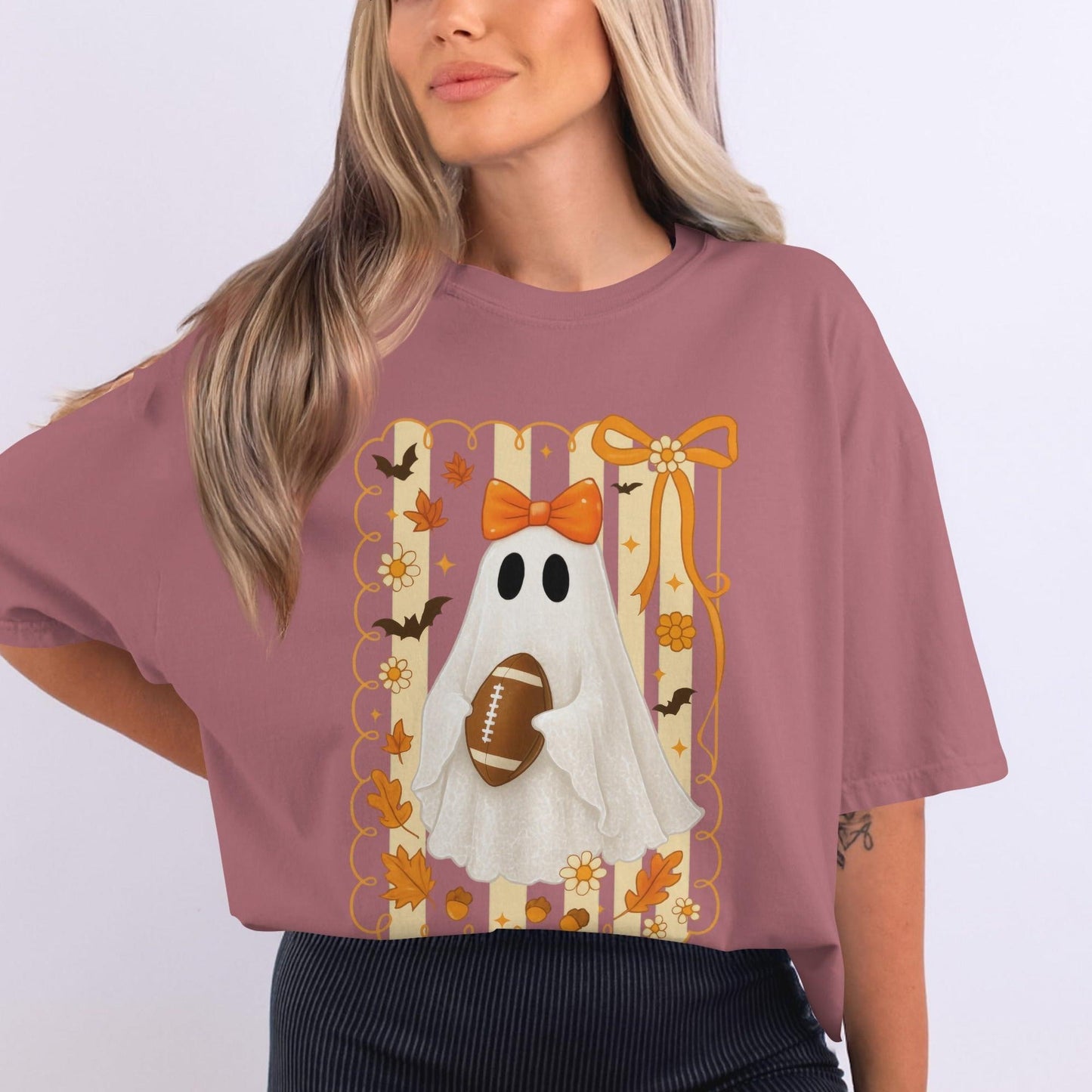 Cute Ghost Print T-shirt With Football Graphic product type