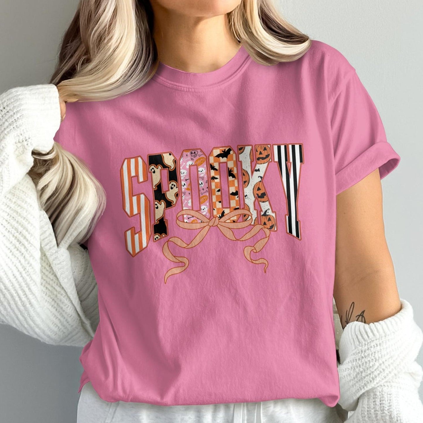 Spooky Letters Pattern Pink Casual Graphic Tee product type