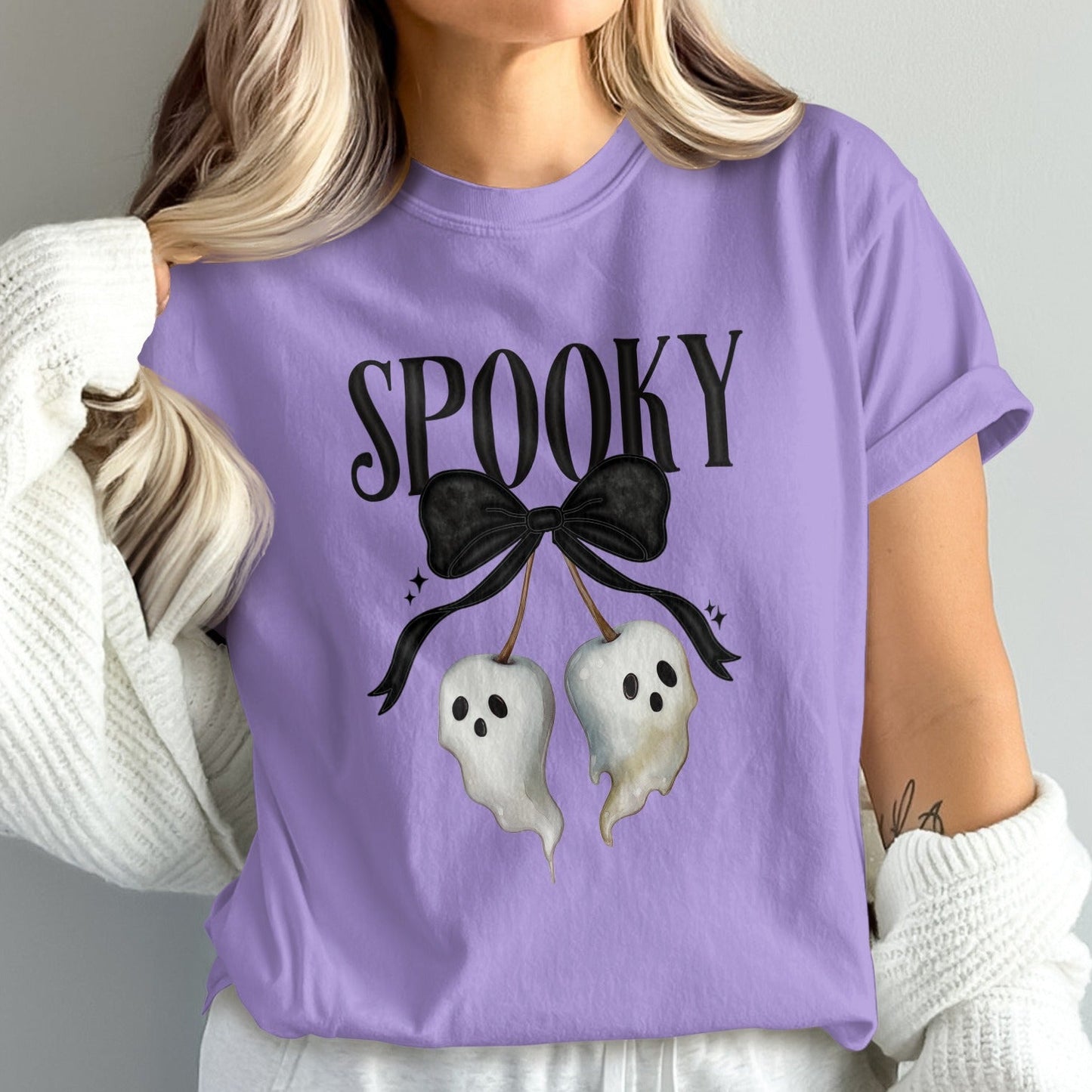 Spooky Ghosts With Bows Graphic T-Shirt product type
