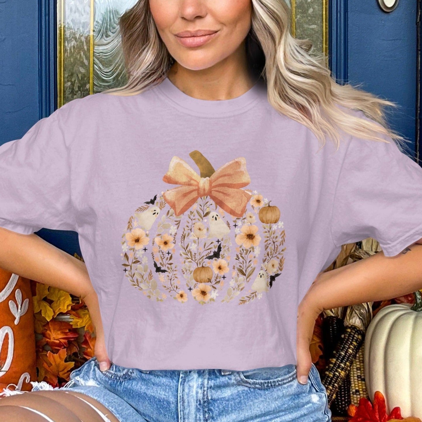 Adorable Pumpkin Design Floral Graphic T-Shirt product type