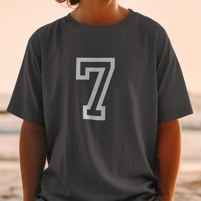 Graphic tee with number 7 solid color casual product