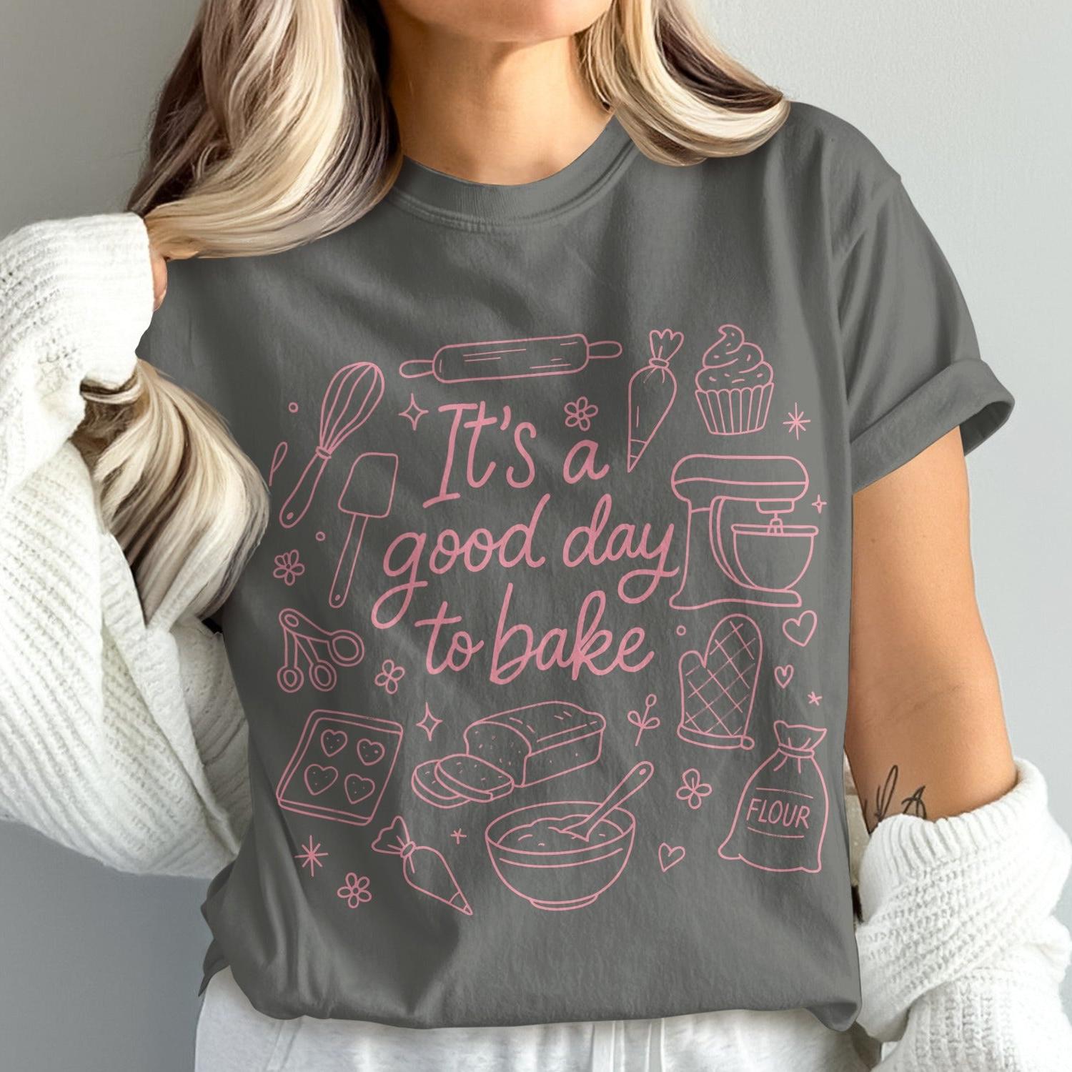 It's a Good Day to Bake Gray Graphic Tee product