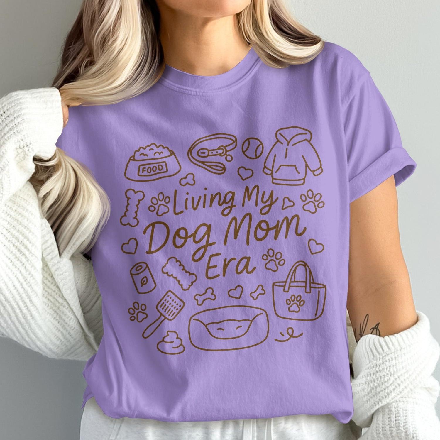 Living My Dog Mom Era Graphic T-Shirt product